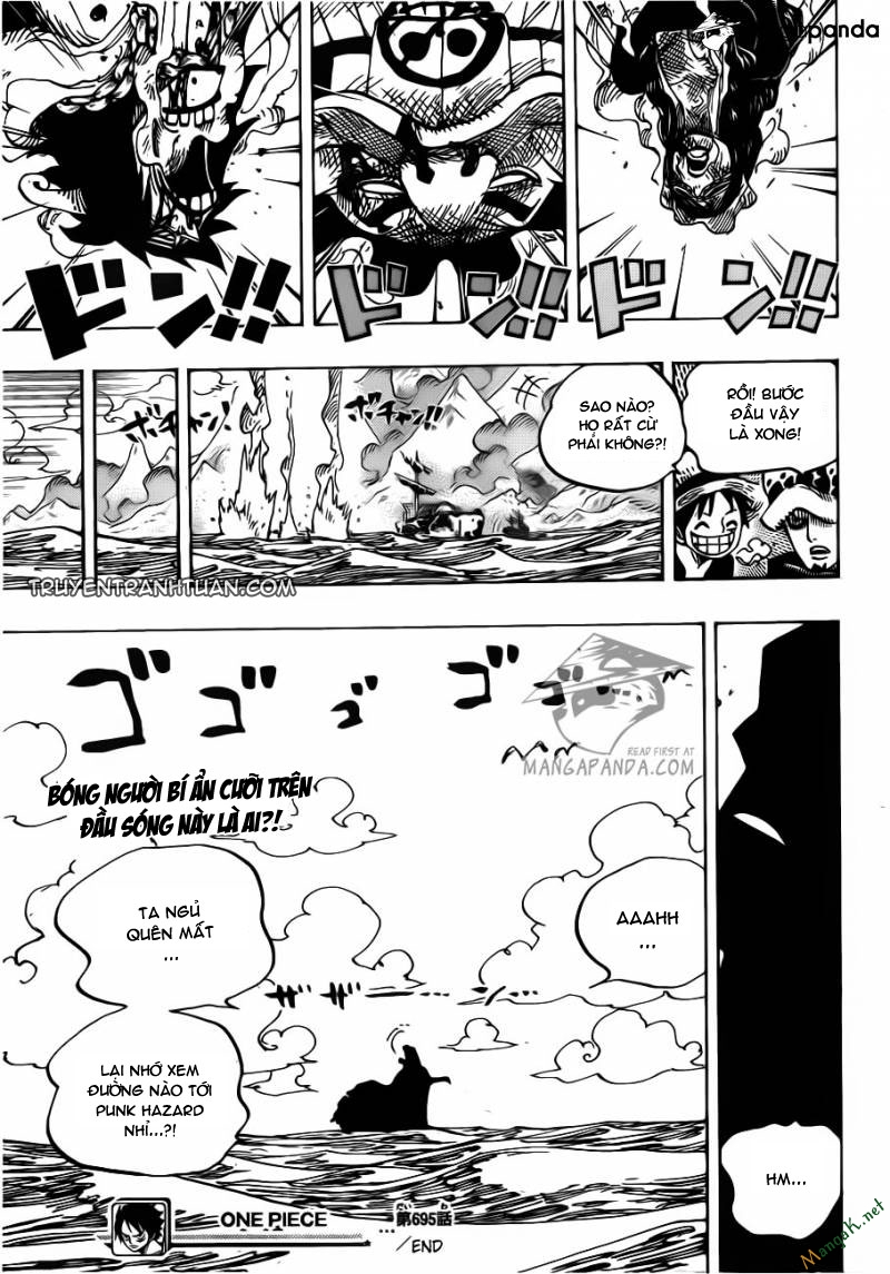 One Piece Chapter 695 - 18