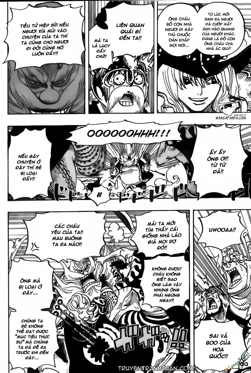 One Piece Chapter 708 - 10